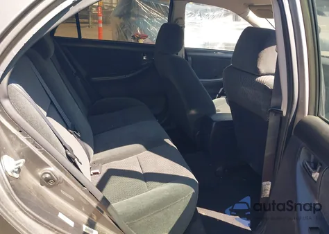 2005 Toyota Corolla S z USA, uszkodzony, nr VIN 1NXBR32EX5Z527967